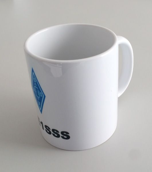 Tasse mit Rufzeichen